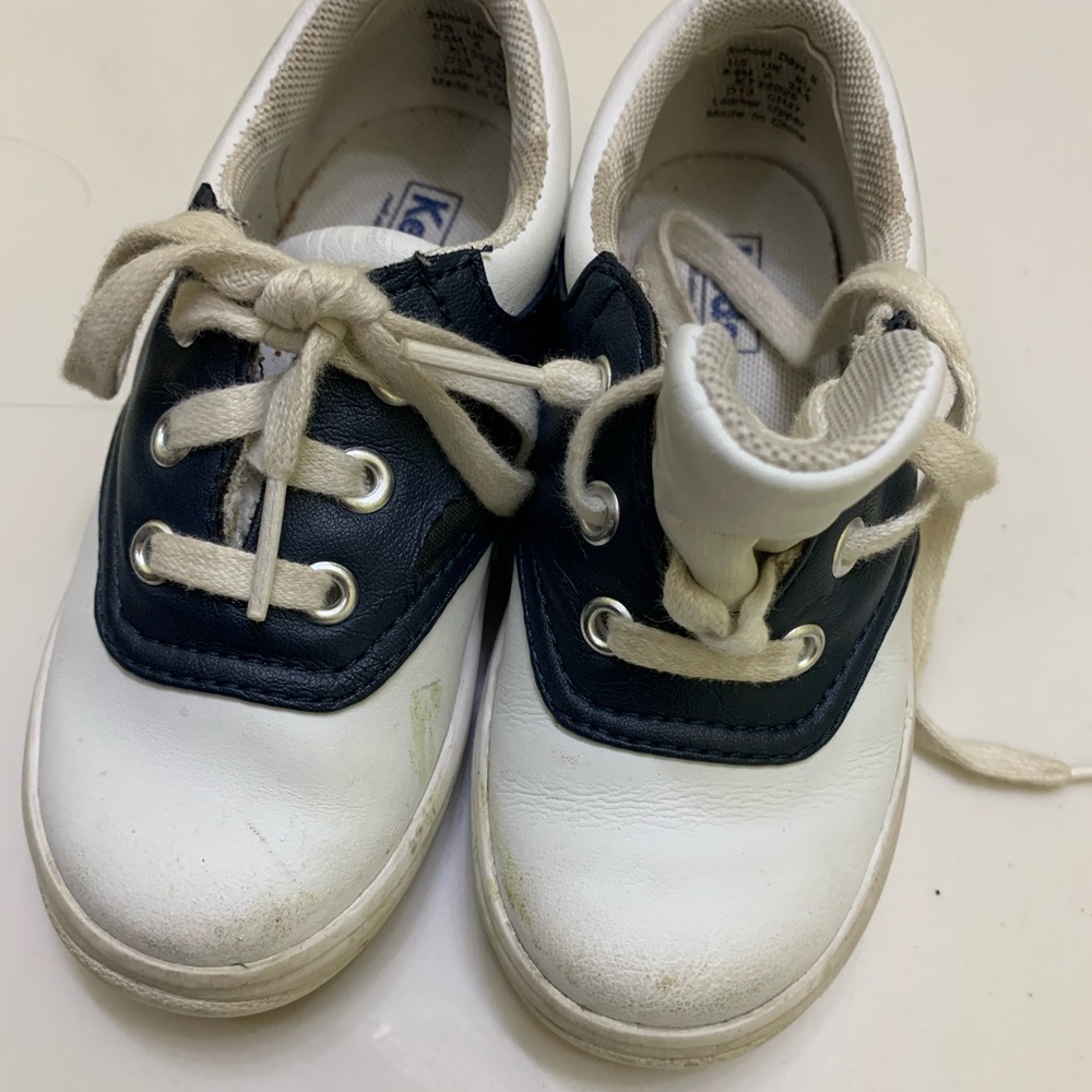 Keds school/saddle shoes